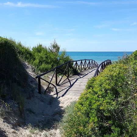 Camping Villaggio Riviera Foce Varano Buitenkant foto
